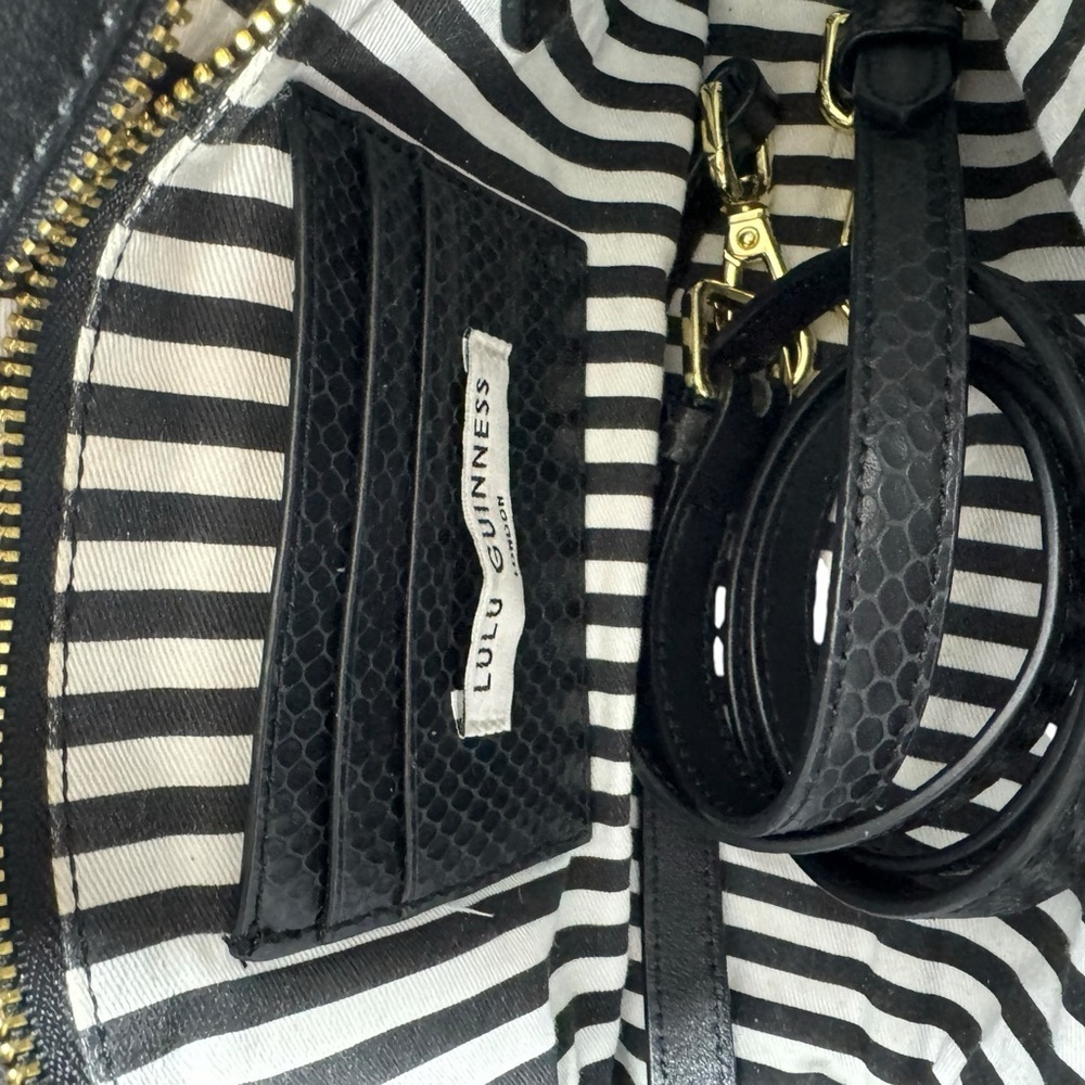 Lulu Guinness BLACK SMALL SNAKE EMBOSSED LEATHER CALLIE CROSSBODY BAG - Picture 14 of 15